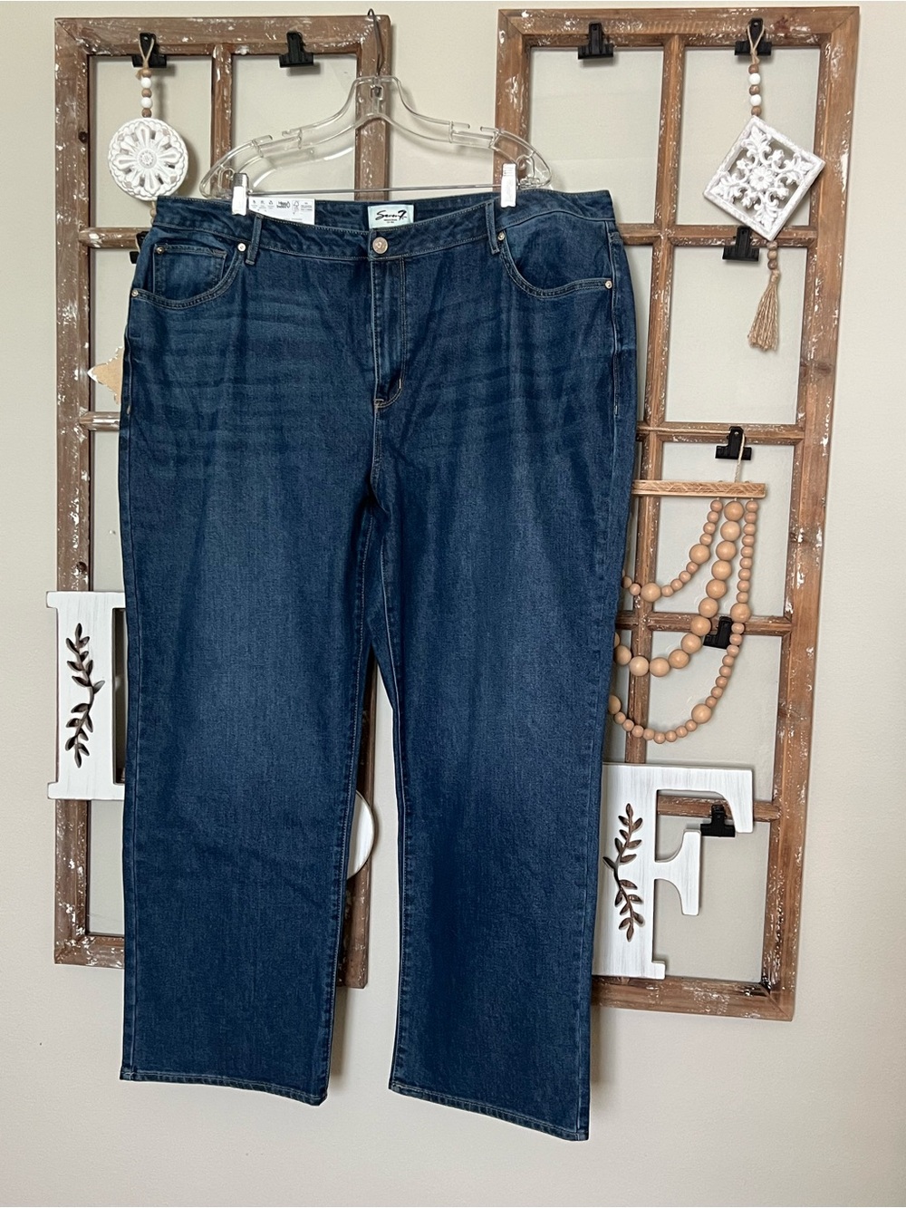 Seven7 Men's Dark Blue Straight Jeans